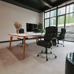 Texas High Back Heavy Duty Executive Black Leather Office Chair with Arms