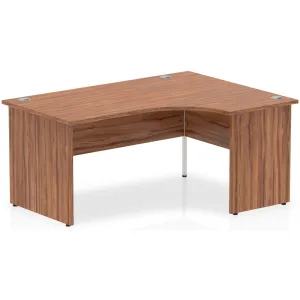 Impulse Panel End Crescent Corner Office Desk